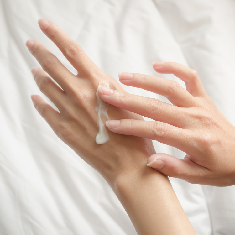Kamill WHITE MUSK Hand and Nail Cream 75 ml